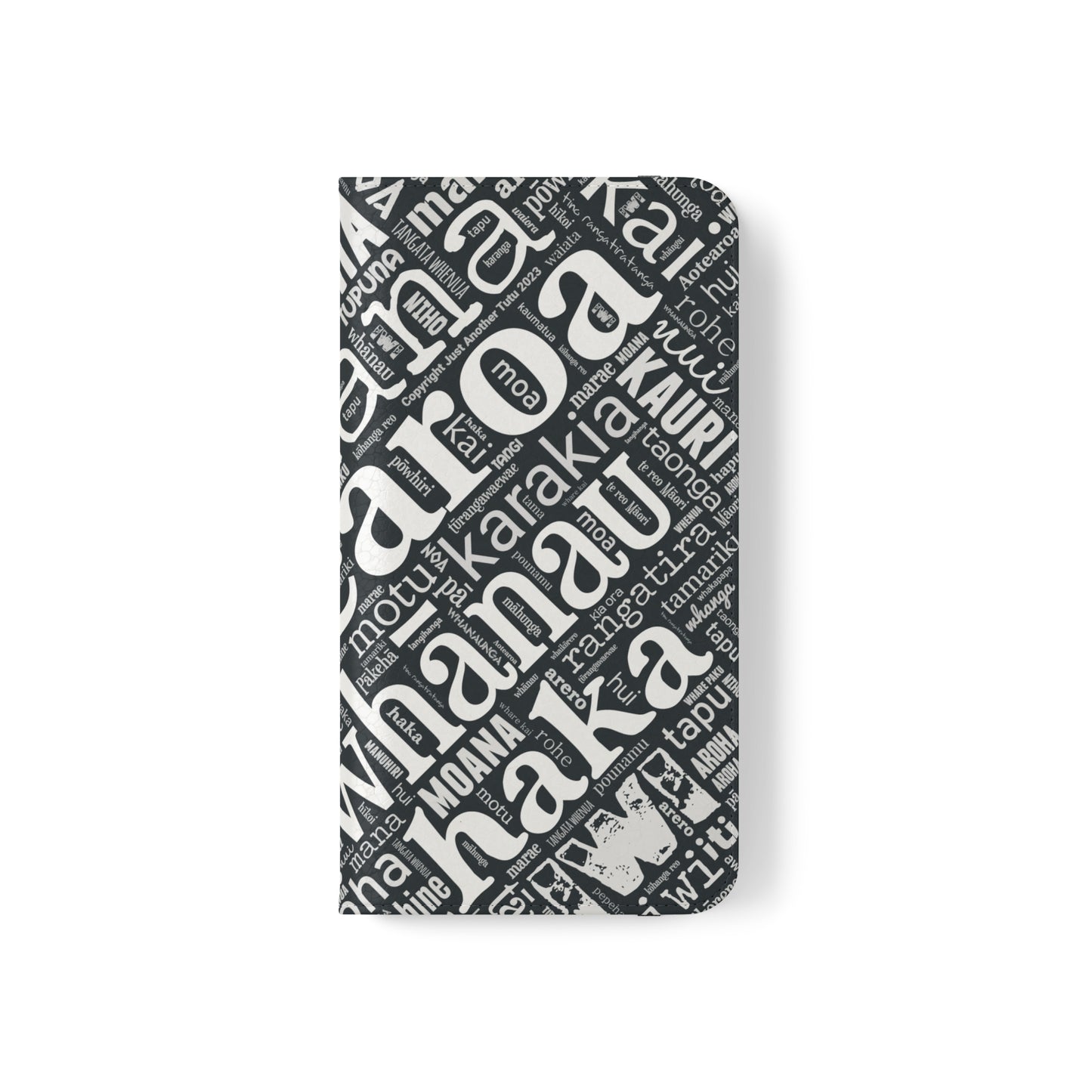 Black Māori Word Art Flip Cases