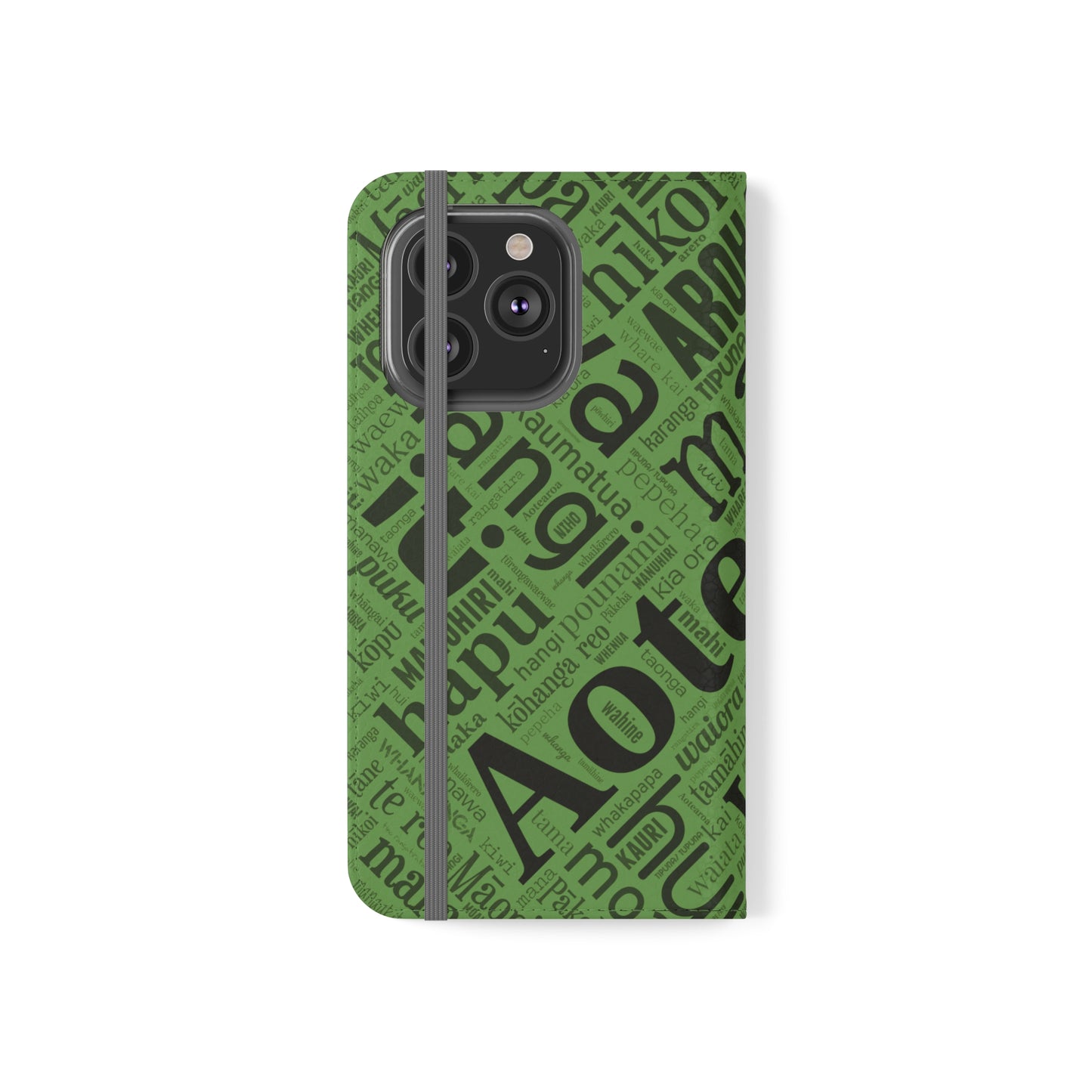 Green Māori Word Art Flip Cases