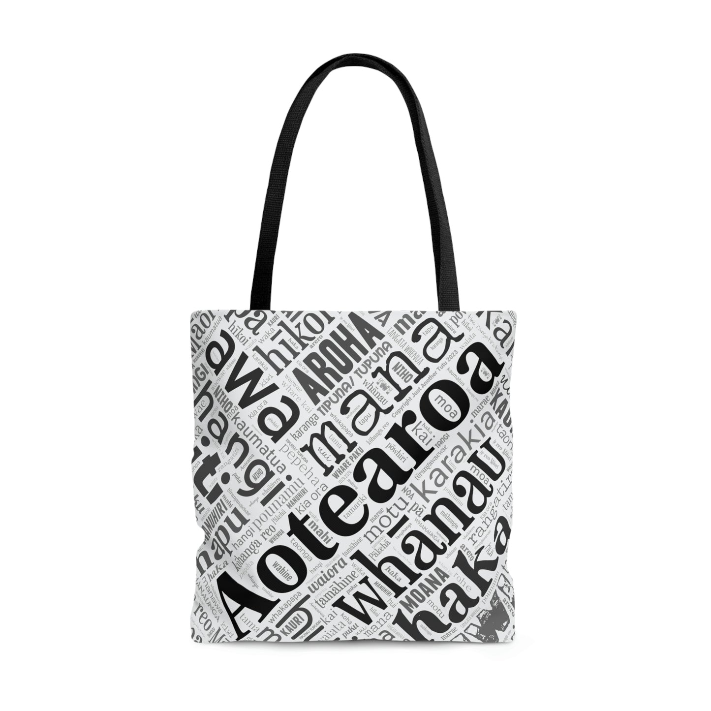Māori Word Art Tote Bag