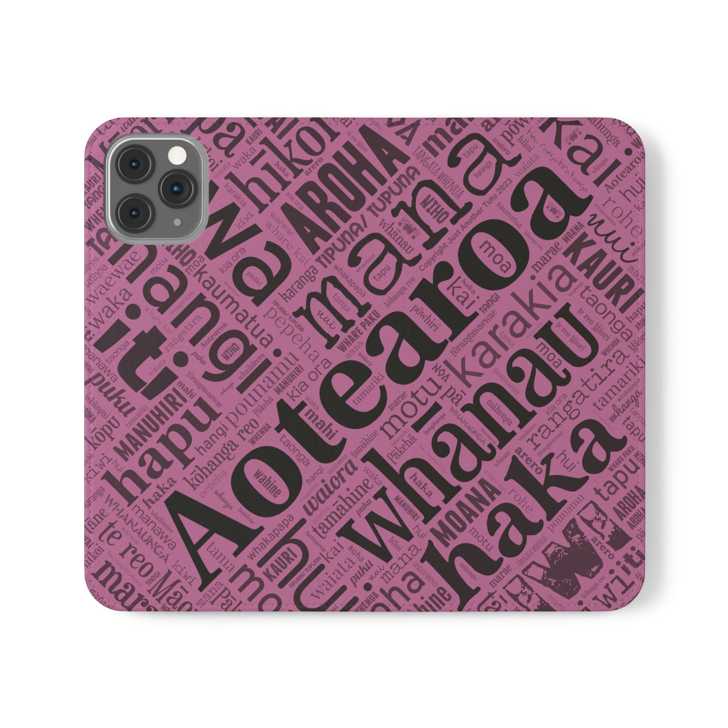 Pink Māori Word Art Flip Cases