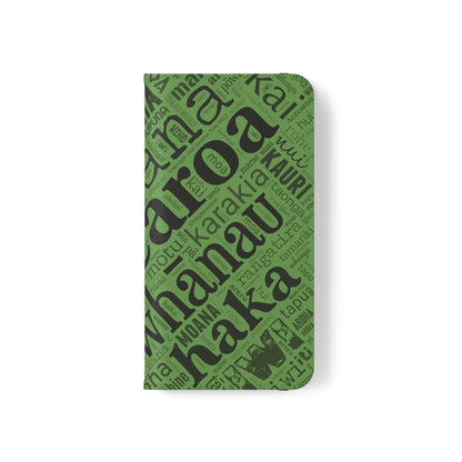 Green Māori Word Art Flip Cases