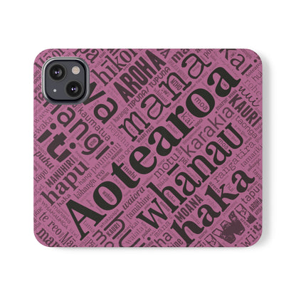 Pink Māori Word Art Flip Cases