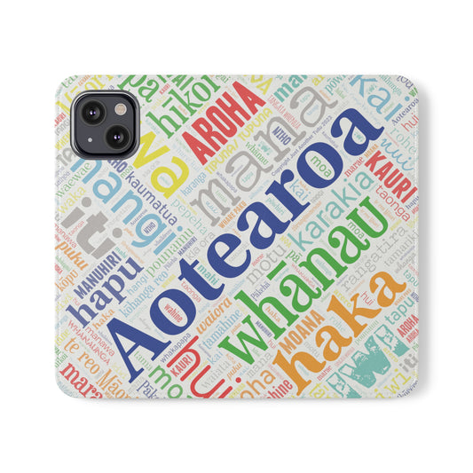 Rainbow White Māori Word Art Flip Cases