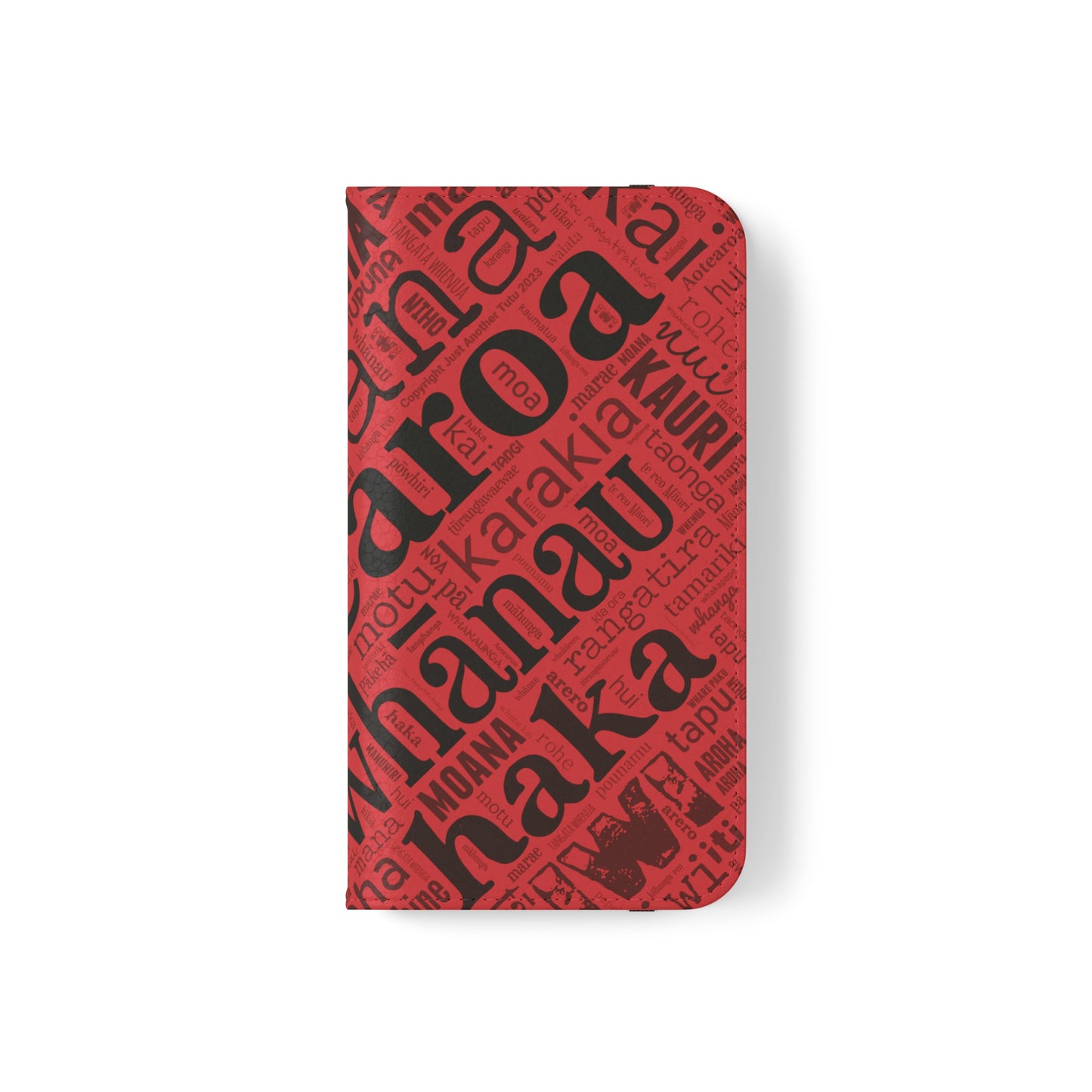 Red Māori Word Art Flip Cases