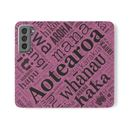 Pink Māori Word Art Flip Cases