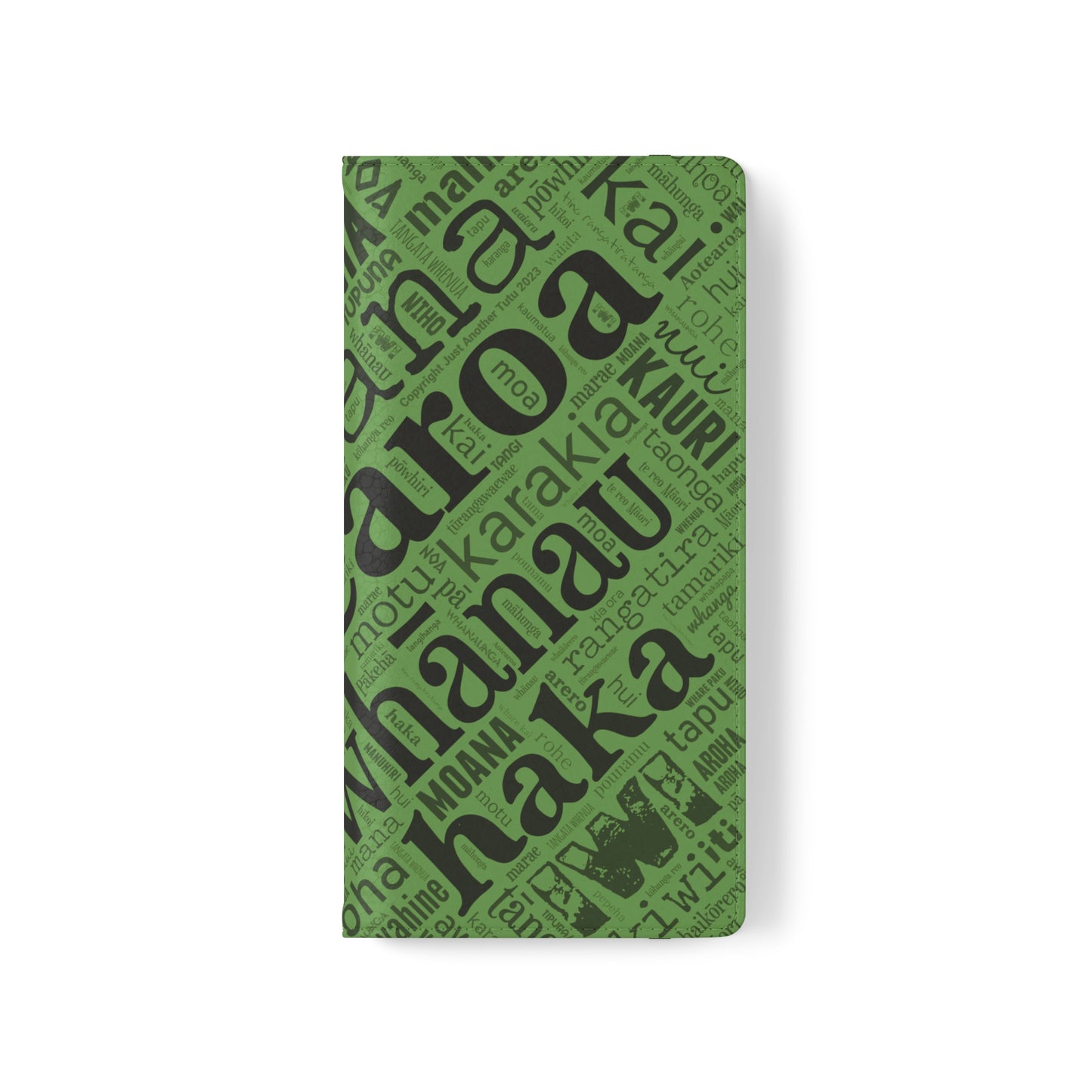 Green Māori Word Art Flip Cases