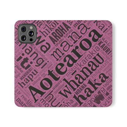 Pink Māori Word Art Flip Cases