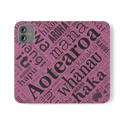 Pink Māori Word Art Flip Cases