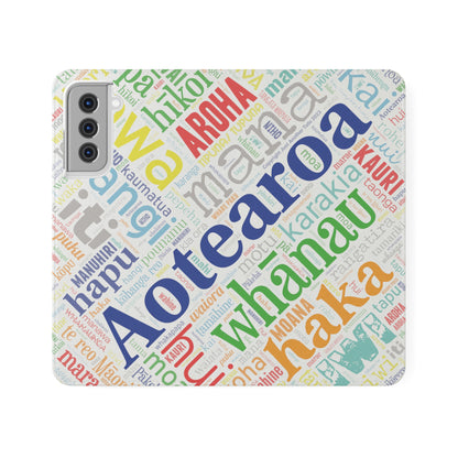 Rainbow White Māori Word Art Flip Cases