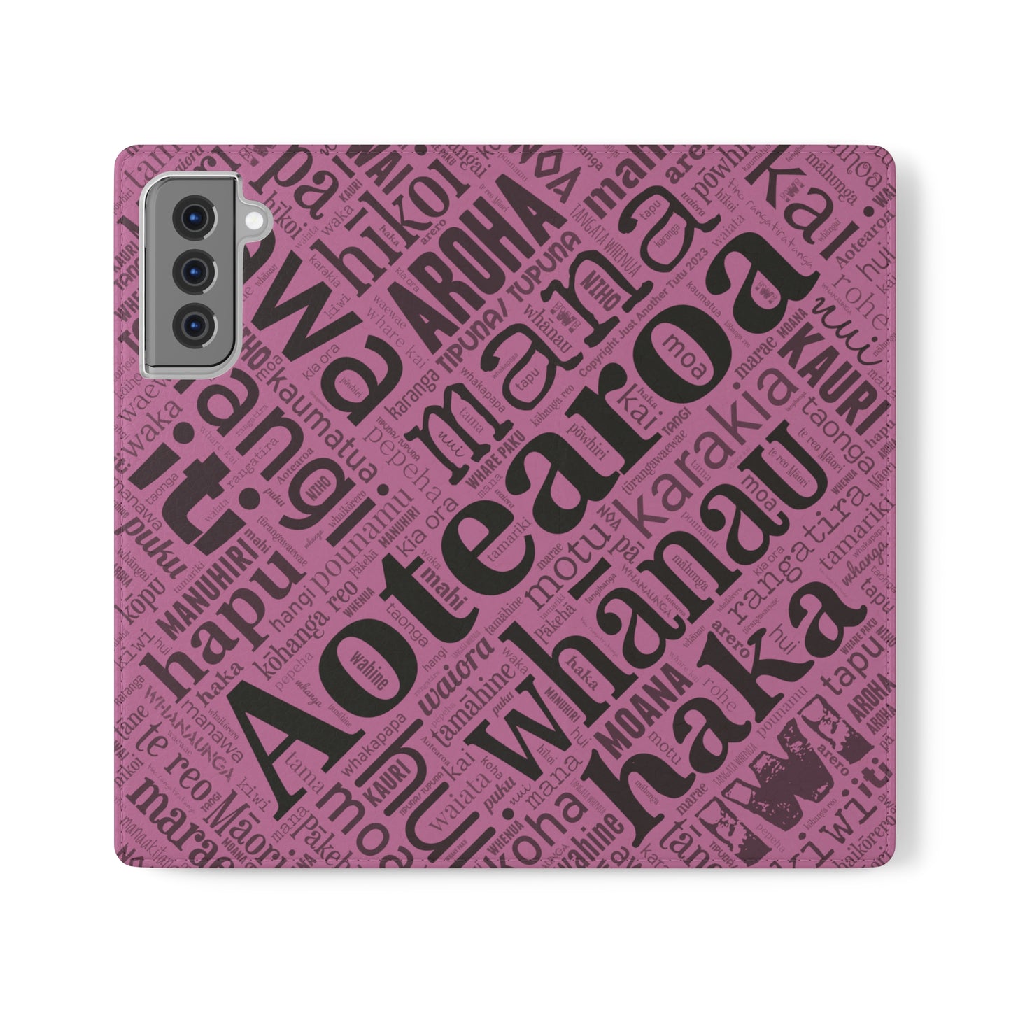 Pink Māori Word Art Flip Cases