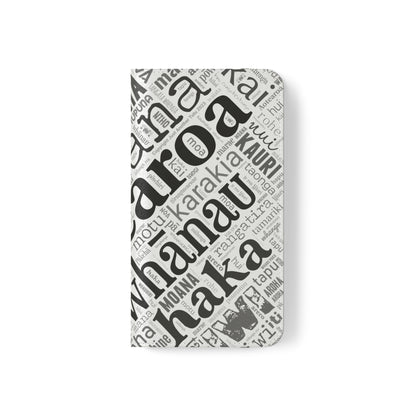 White Māori Word Art Flip Cases