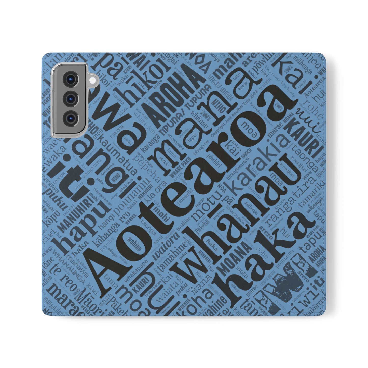 Light Blue Māori Word Art Flip Cases