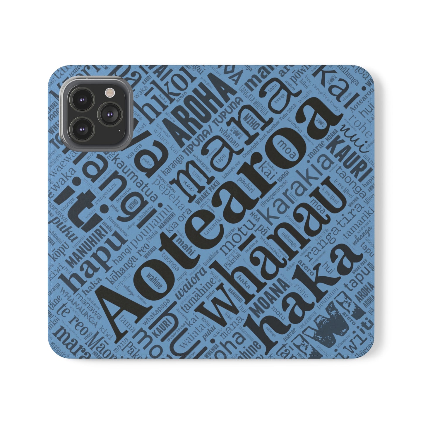 Light Blue Māori Word Art Flip Cases