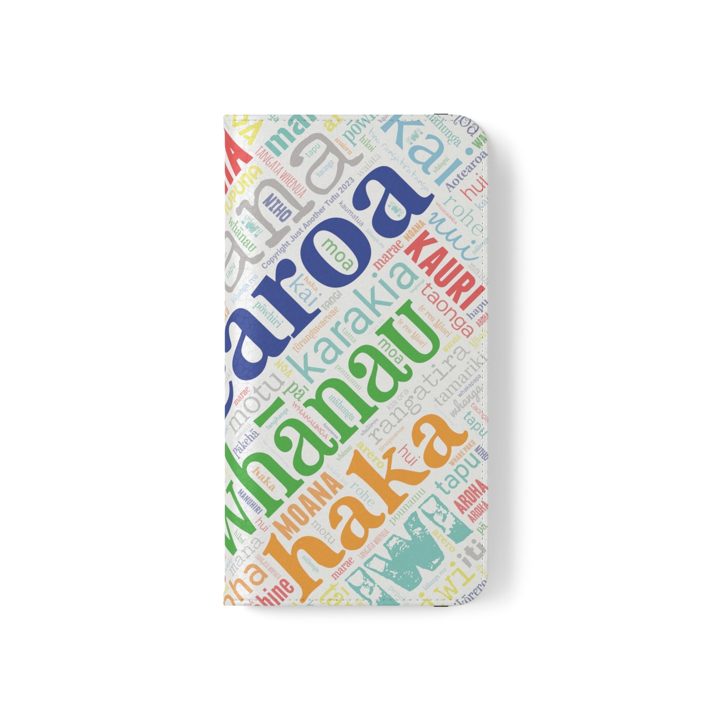 Rainbow White Māori Word Art Flip Cases