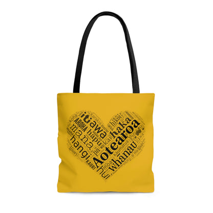 Yellow Māori Word Art Heart Tote Bag