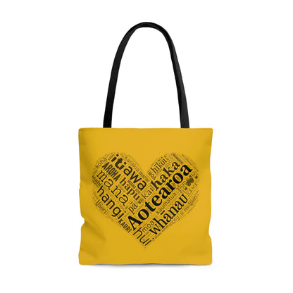 Yellow Māori Word Art Heart Tote Bag