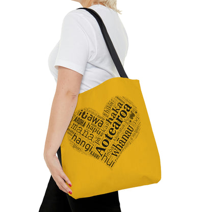 Yellow Māori Word Art Heart Tote Bag